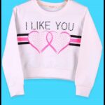 Lány rövid derekú pulóver