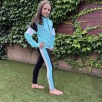 Lányka melegítő együttes