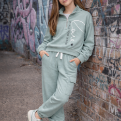 Killy-lány melegítő együttes